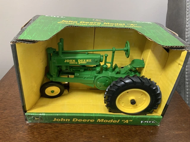 ERTL John Deere Model A 1934 Tractor - 1:16 Die-Cast Metal Toy NIB