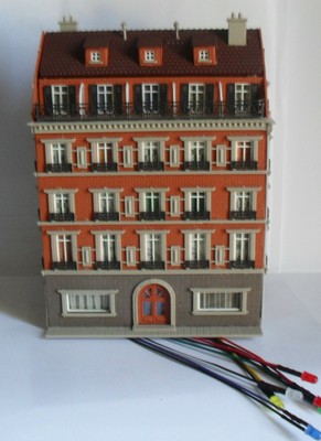HO 1/87 FALLER 191121 maquette Immeuble de ville 