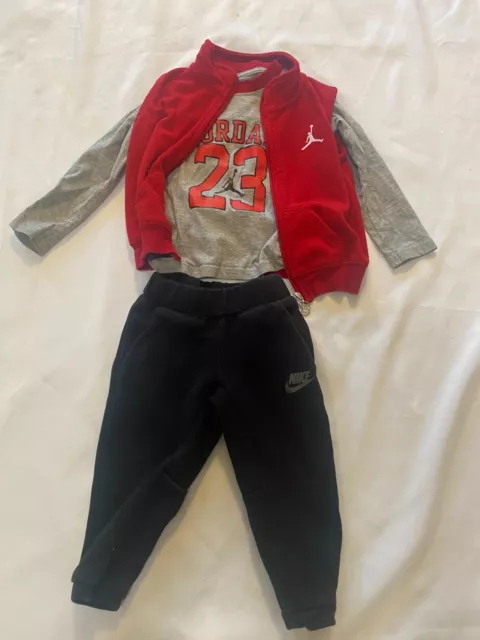 Air Jordan Nike Childrens Sweaters/Shirt/Joggers Red/Black/White 2T 3 Set Bundle 2