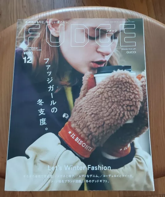 Volume　Fashion　DECEMBER　PicClick　FUDGE　UK　Magazine.　221.　MAGAZINE.　Japanese　2021.　£10.00