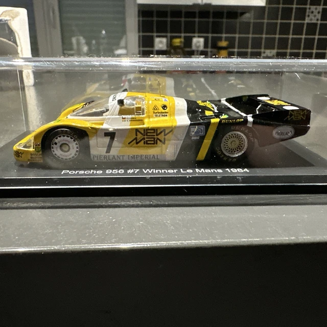 CMR CMR43007 Porsche 956L #7 Winner Le Mans 1985 Ludwig - Barilla - Krages 1/43