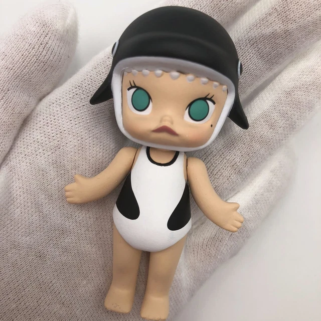 POP MART KENNYSWORK Ocean Molly Minifigur Designer Spielzeug Figur Killerwal