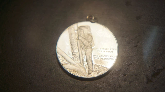 1969 Apollo 11 First Moon Landing Neil Armstrong 1 Small Step Sterling Medallion