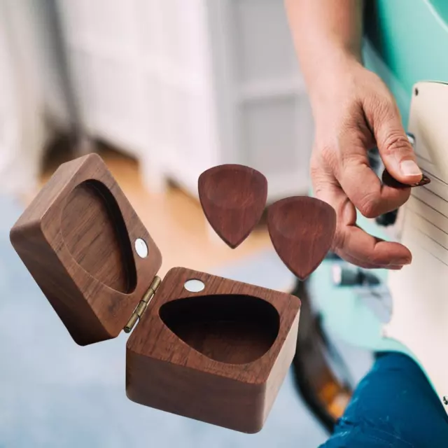 Étui pour plectres de guitare en bois massif avec 2 plectres de guitare