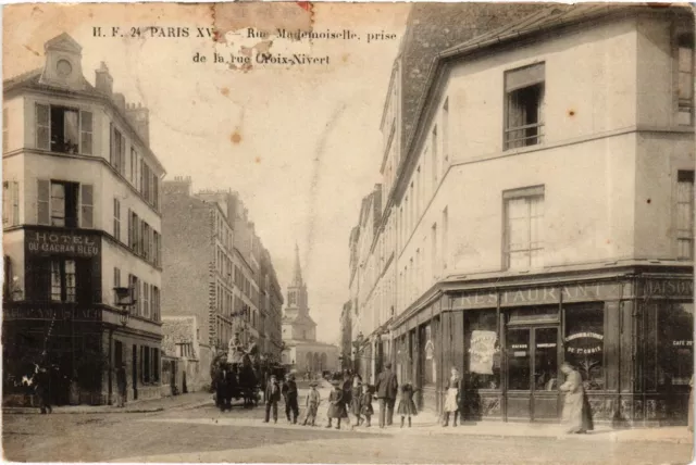 CPA Paris 15th Paris-Rue Mademoiselle, taken from rue Croix-Nivert (311609)