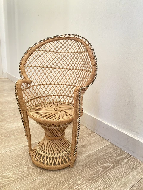 ANCIENNE CHAISE FAUTEUIL de poupée en rotin milieu XX ème EUR 80,00
