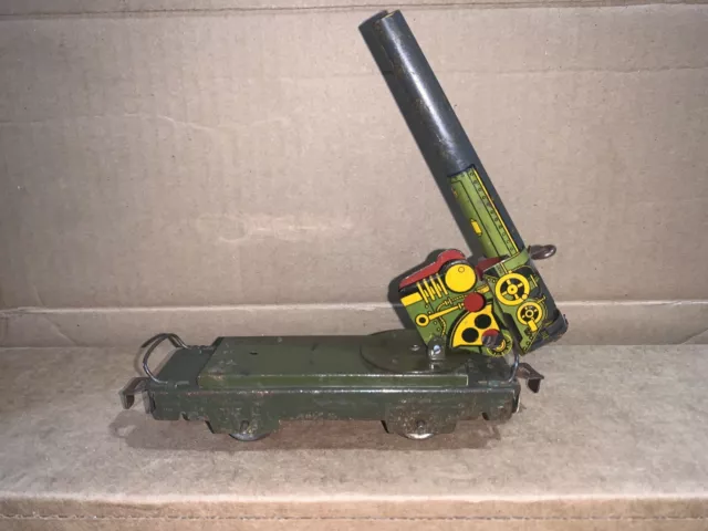 Marx  Military Army Supply Anti-aircraft Cannon Tin Train Car.