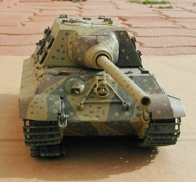 Maquette Easy Model German Jagdpanzer E-100 - Échelle 1/72 - Modèle en