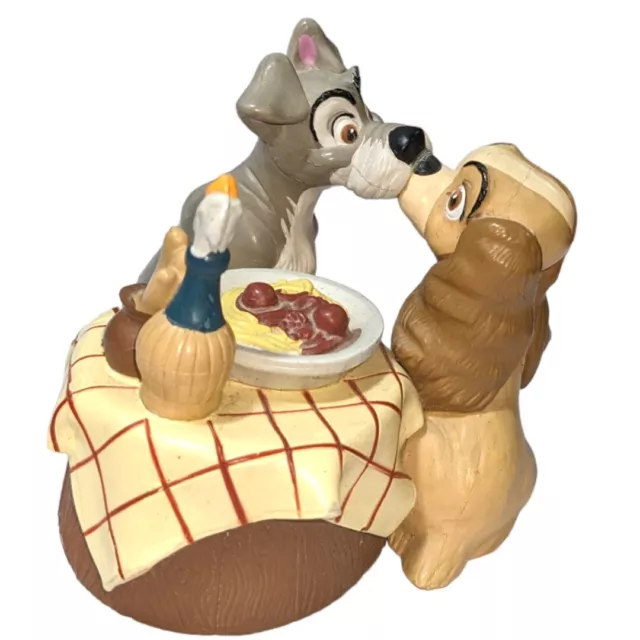 Disney Classics Lady & the Tramp Kissing Dining Spaghetti Scene PVC Figures