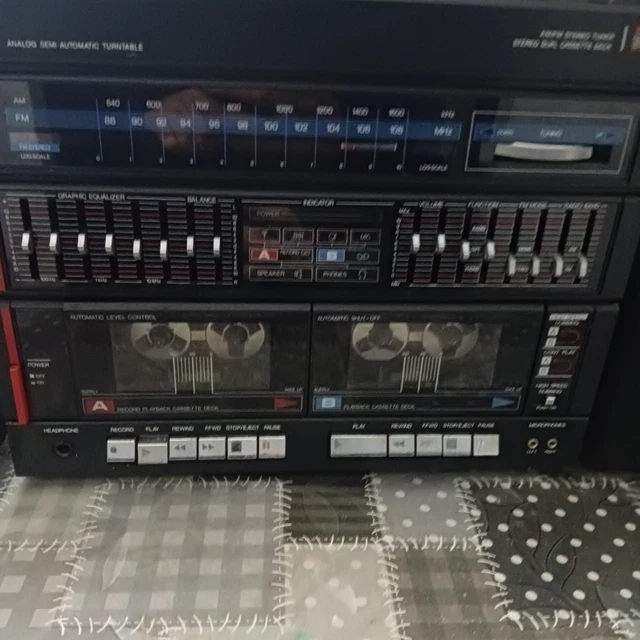 Téléviseur / Radio Vintage Grundig Triumph 580 TRC - à Restaurer / Pièces Détachées