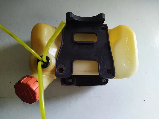 RESERVOIR Pour Debroussailleuse Kawasaki Tj 27 E EUR 15,00 - FR