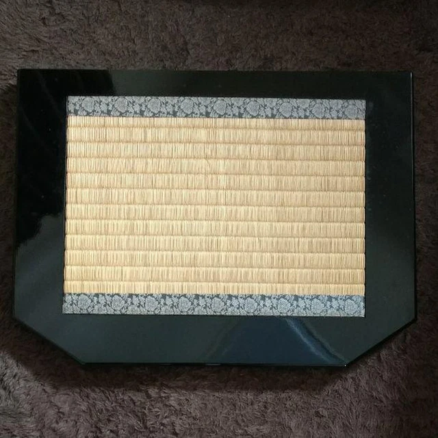 Wooden Stand/Display base with Tatami mat Vtg 703