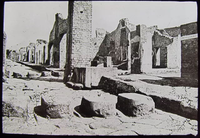 Glass Magic Lantern Slide POMPEII VIA DI STABIA NO2 C1910 PHOTO ITALY