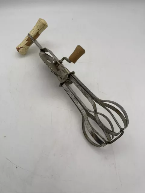 Vintage Hand Crank Mixer Beater. Egg Beater Wood Handle Knob Ekco Works