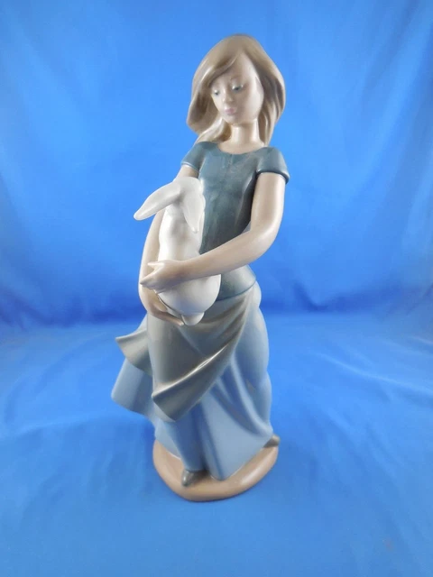 Vintage 1980 Lladro Daisa NAO Girl with Rabbit Figurine