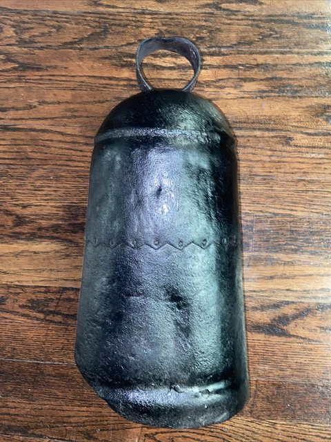 Large Antique Karen Hill Tribe Bronze Elephant Bell