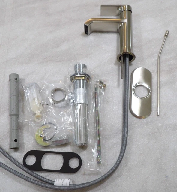 MOEN 6702BN GENTA LX Single Handle Bathroom Faucet with Drain Brushed