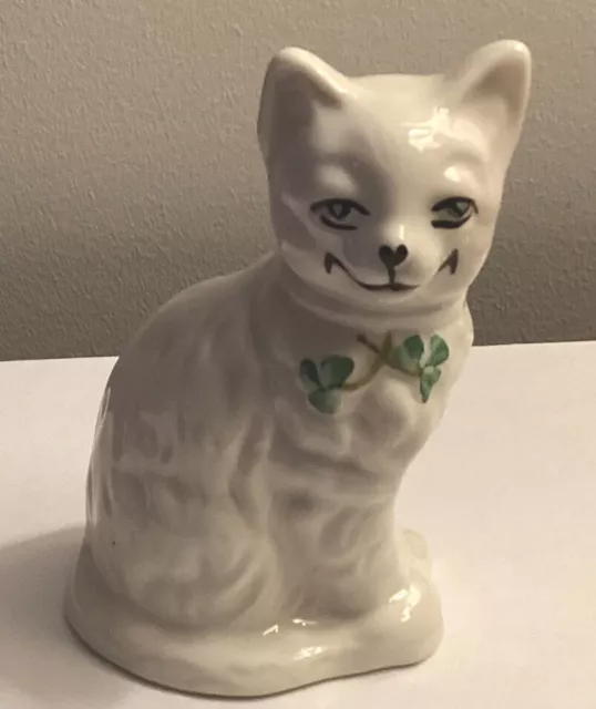 Belleek Irish Porcelain Quizzical Cat Figurine 7th Mark 1980-1993 4" Tall