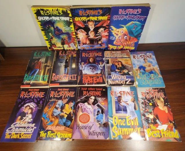 Lot of 13 Vtg R.L. Stine Soft Books Ghosts Of Fear Street Babysitter 2 & 3 1990