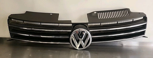 12 - 16 VW Volkswagen EOS Front Upper Grille Black Emblem OE 1Q0853655