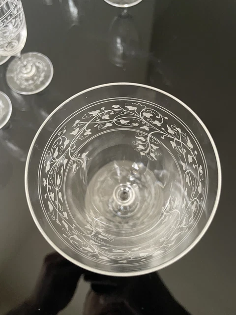 ancien service de verres en cristal grave baccarat st louis XIXe siècle 3