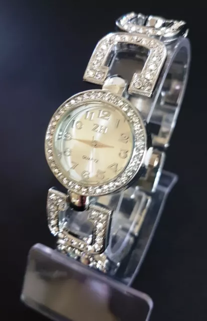 Orologio zh quartz on sale