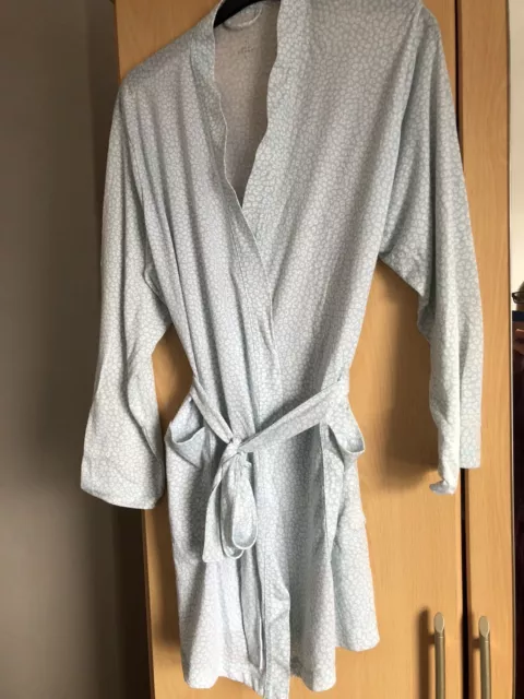 Ladies Short Summer Dressing Gown Size L