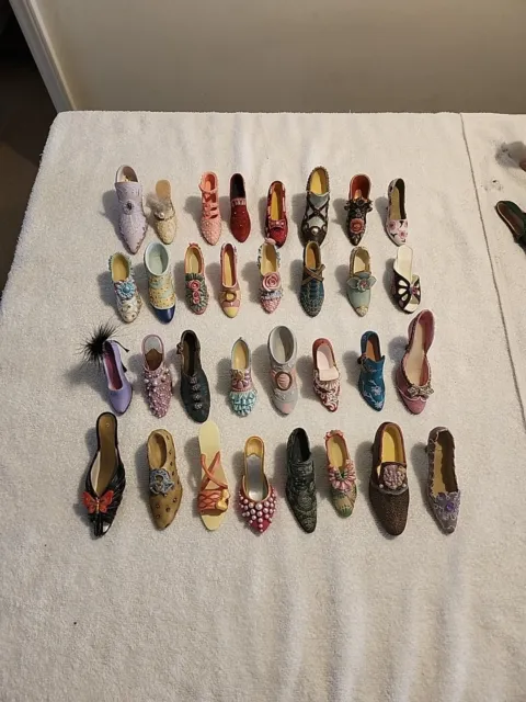 Lot of 32 Assorted Brands Miniature Shoes Collection High Heels Miniatures 👡