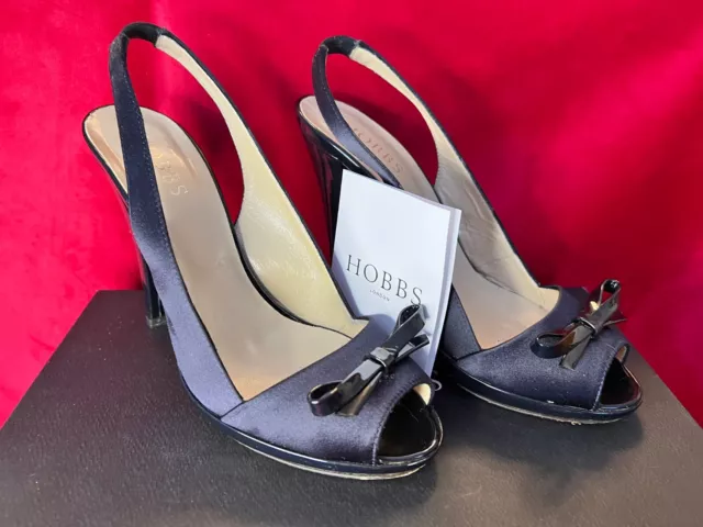 Hobbs alexandra sandal deals
