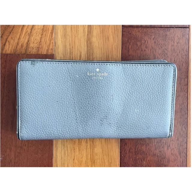 KATE SPADE NEW YORK Mulberry Street Large Stacy Pebbled Leather Wallet