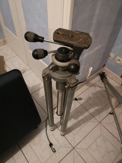 Trépied Gitzo Sport Avec Tête – Modèle Pro D'occasion Pour Photos Et Vidéos