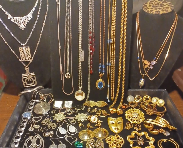 Vintage To Now Costume/Junk Jewelry Lot Vintage To Now Costume/Junk Jewelry Lot