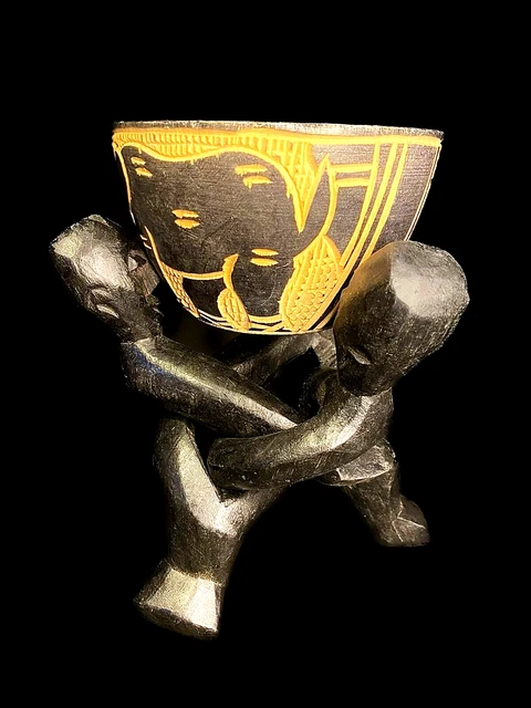 Famous unit three-headed figure made of neem wood, Ghanaian bowl carving-6628