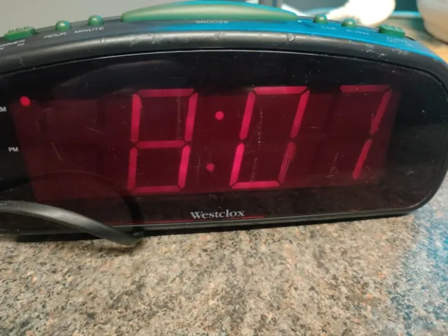 Vintage Westclox Digital Alarm Clock Model 990959