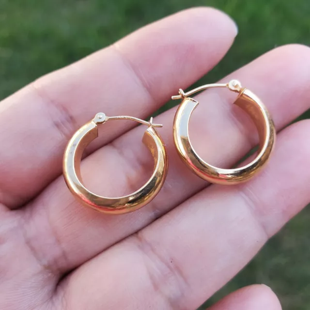 14K Yellow Gold Small Plain Round Hoop Earrings- Lightweight