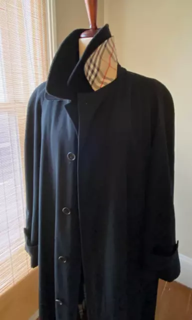 Burberry Long Black Trench Coat w/ Zip In Lining & Removable Wool Collar w/ COA