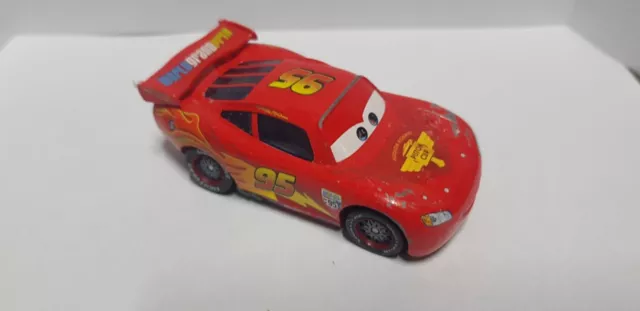 Voiture Disney Pixar Cars diecast  flash mac queen piston cup   1:55 7 CM