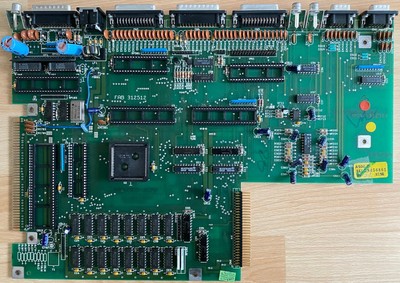 Parte ORIGINALE COMMODORE AMIGA 500 scheda madre in buonissima condizione 