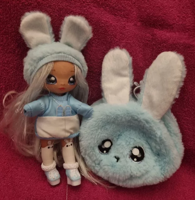 Na na na Surprise Puppe Serie 2 Mädchen hellblau Hase mit Häschentasche 2019 MGA