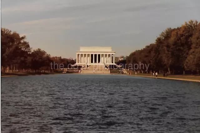 LINCOLN MEMORIAL Washington D.C. FOUND PHOTO Color ORIGINAL Snapshot 41 43 S