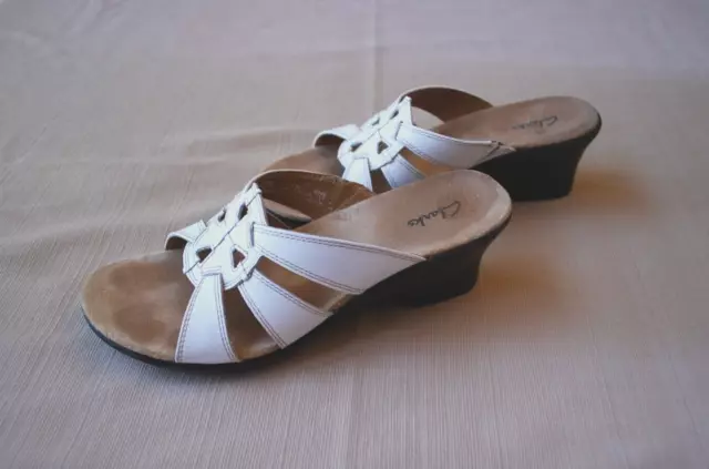 WOMENS CLARKS SANDALS low wedge heels White Leather slip on size 6 $19. ...