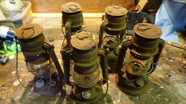 Job Lot Vintage Chelwyn Nier Feuerhand 275 Paraffin Oil Lamp Lantern RESTORATION