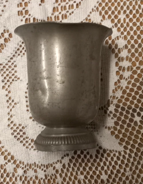 TIMBALE GOBELET ANCIEN En Etain Made In France Poincon Etain Fin ...