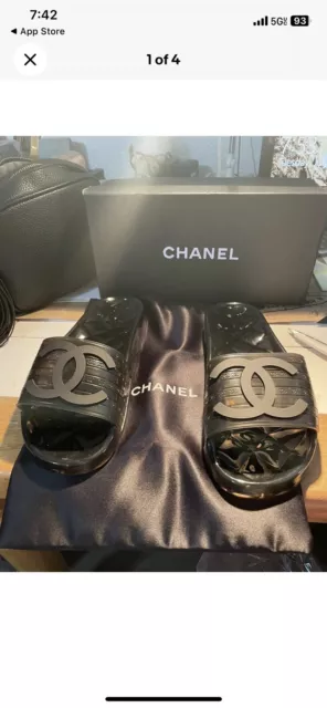 Black Chanel Jelly slides, size 38