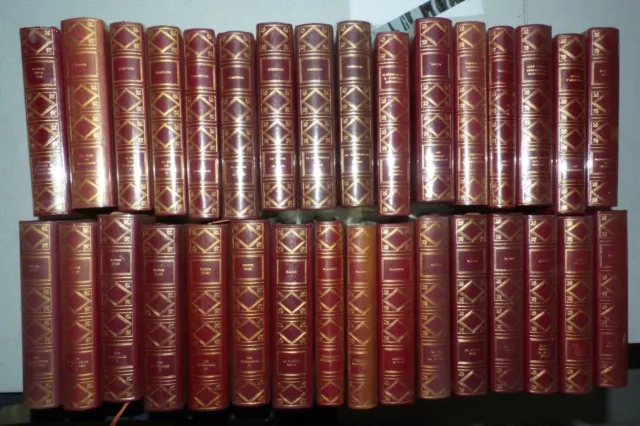 Les grands romans classiques français 32 volumes - François Beauval  ( N2)