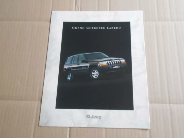 Jeep Grand Cherokee Laredo Original colour sales brochure