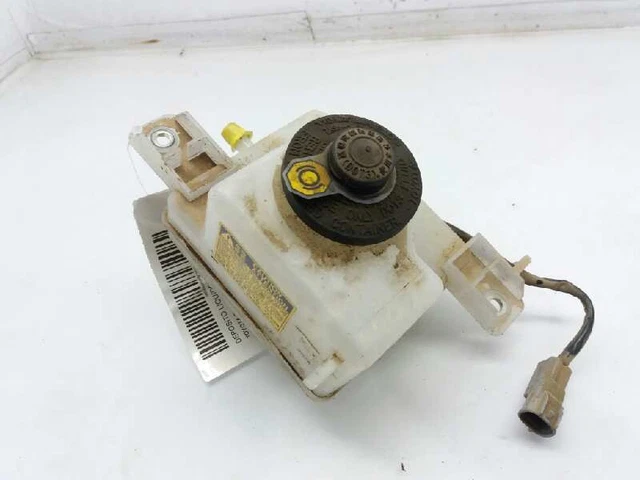 0L15 bremsflüssigkeits behälter für TOYOTA PRIUS 1.8 HYBRID (ZVW3 ) 2008 3397113