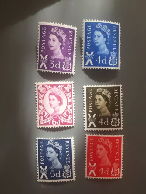 GB DEFINITIVE Northern Ireland MNH, Pre Decimal.