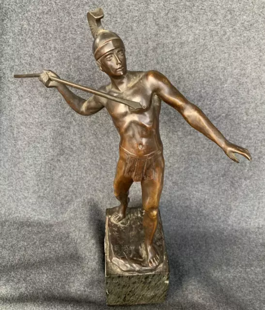 Der Speerwerfer: Bronze auf Marmorsockel. "Schmidt-Felling, Julius"