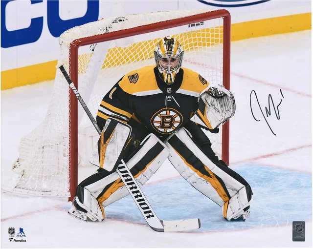 Jeremy Swayman Boston Bruins Signed 16" x 20" Black Jersey In Net Photo